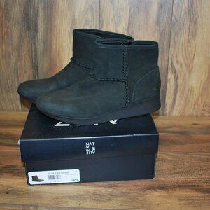 NWT Naturalizer Julian Black Leather Ankle Boots Size 9W
